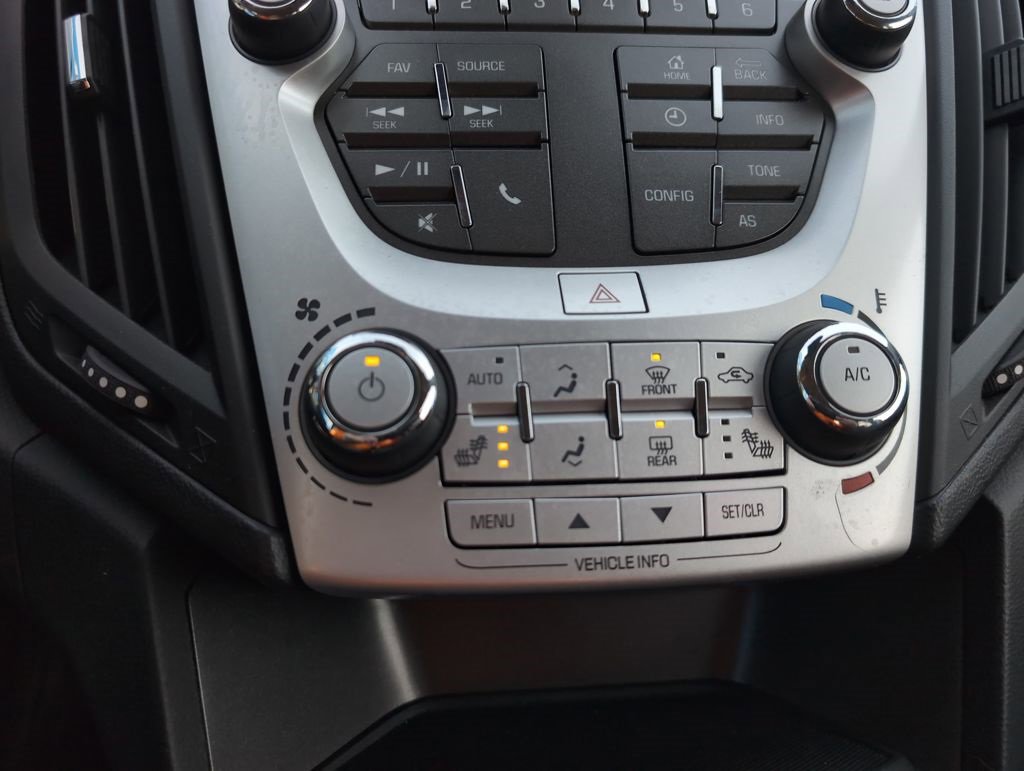 Used 2017 Chevrolet Equinox LT w/ Convenience Package image 18