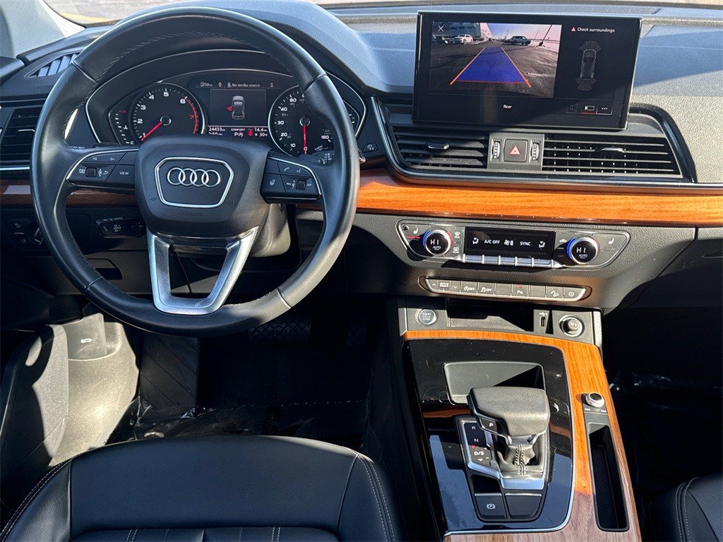 Used 2023 Audi Q5 2.0T Premium image 18