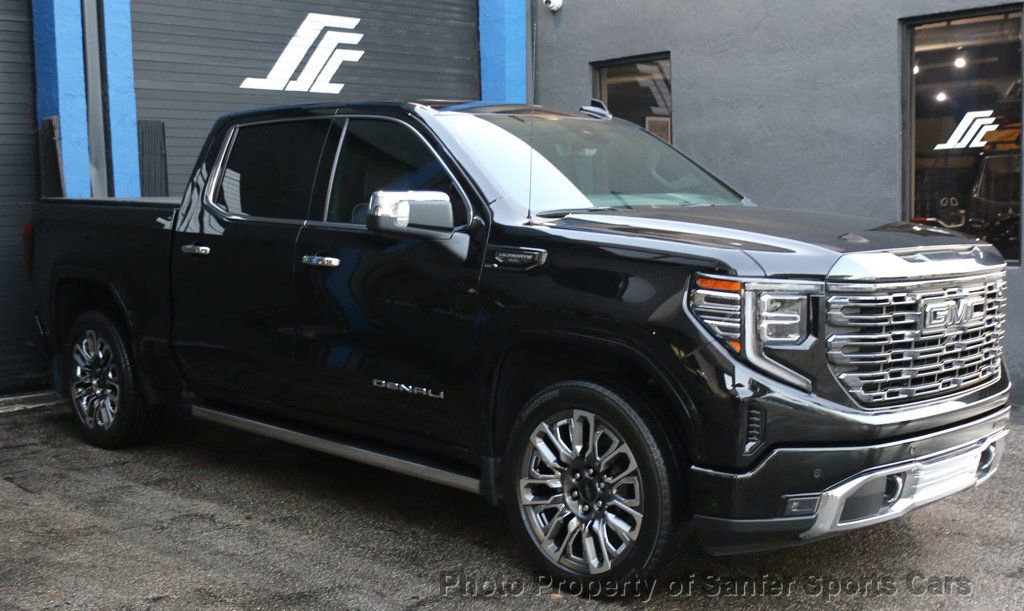 Used 2024 GMC Sierra 1500 Denali Ultimate image 3
