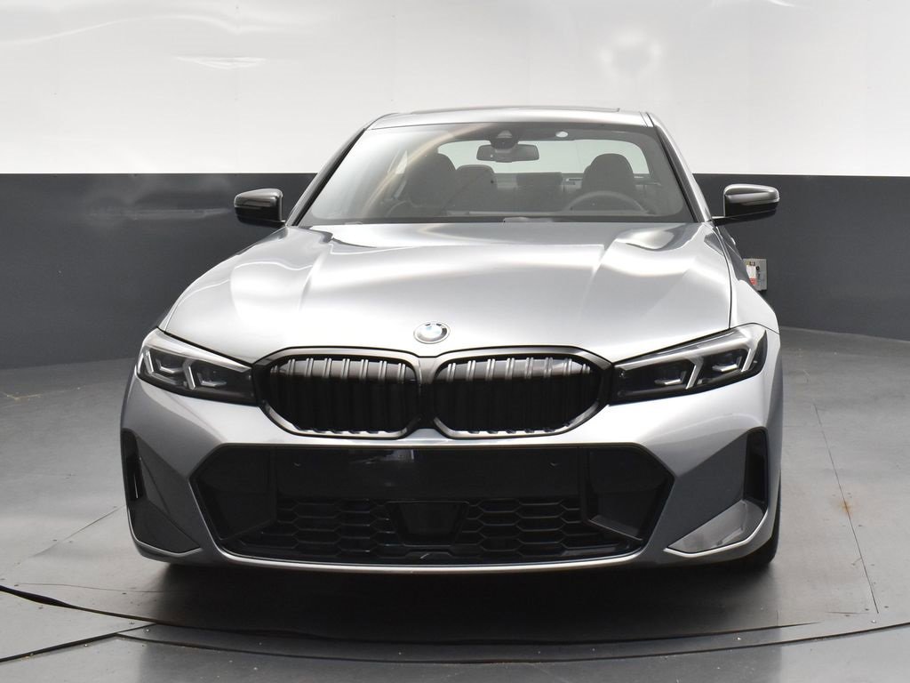 New 2026 BMW 330i Sedan w/ M Sport Package image 10