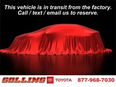 New 2025 Toyota Sienna XLE Woodland Edition