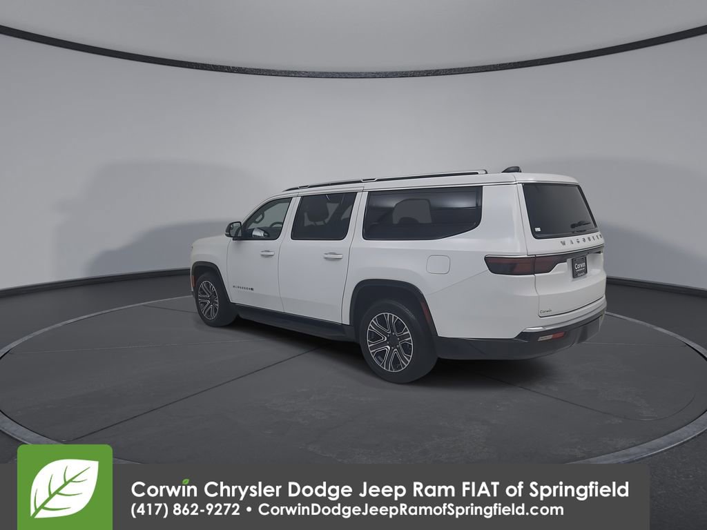 Used 2024 Jeep Wagoneer L Series II w/ Flexible Seating Group image 11