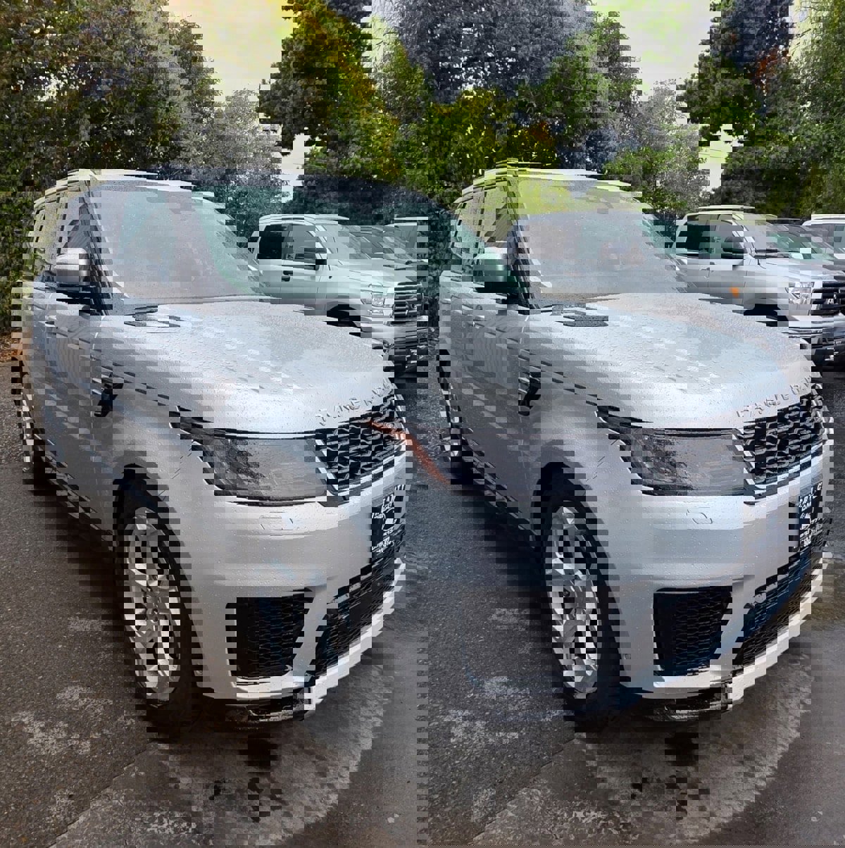 Used 2019 Land Rover Range Rover Sport HSE image 4