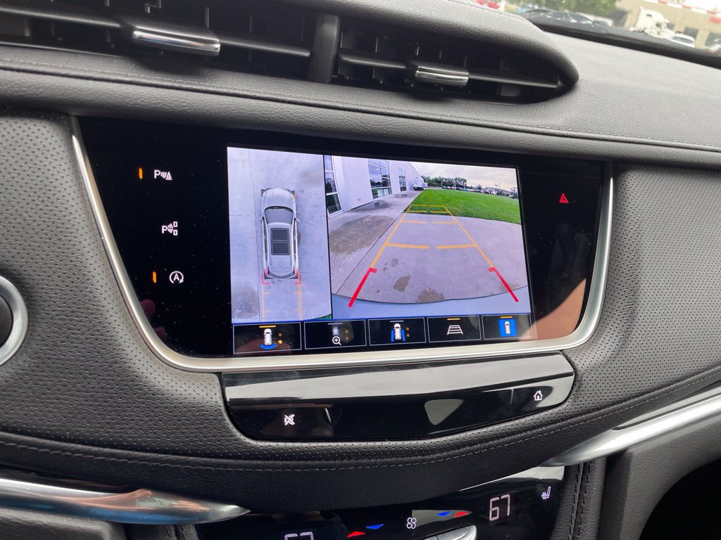 Used 2023 Cadillac XT5 Premium Luxury w/ Technology Package AWD/4WD image 21