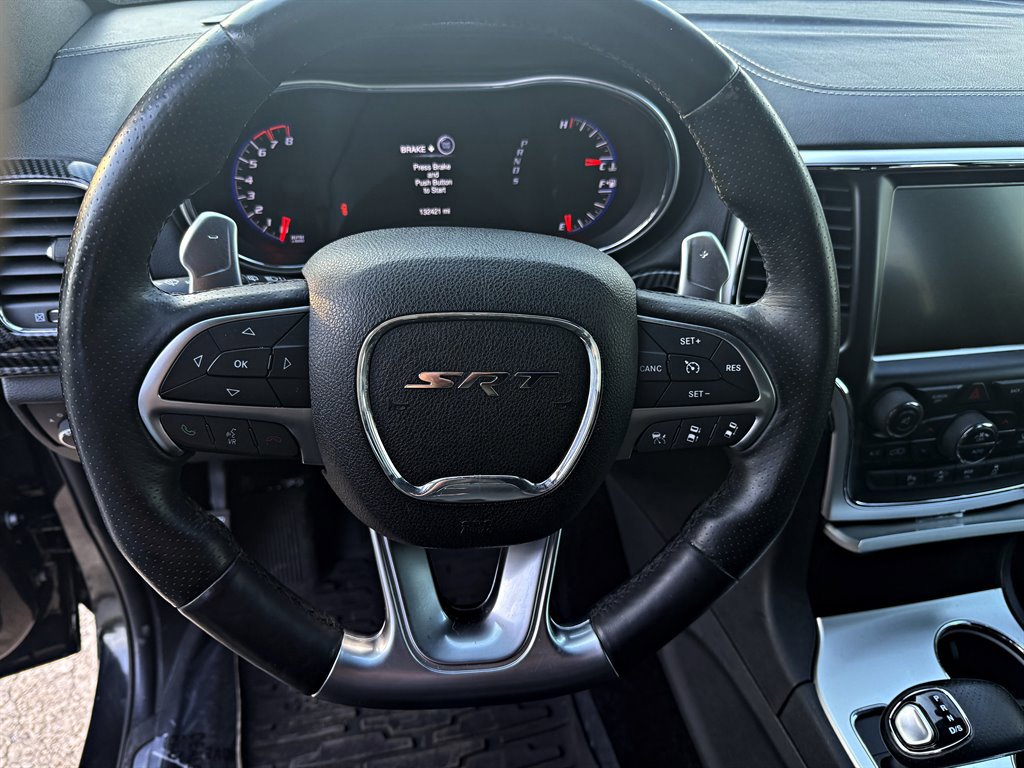 Used 2015 Jeep Grand Cherokee SRT AWD/4WD image 11