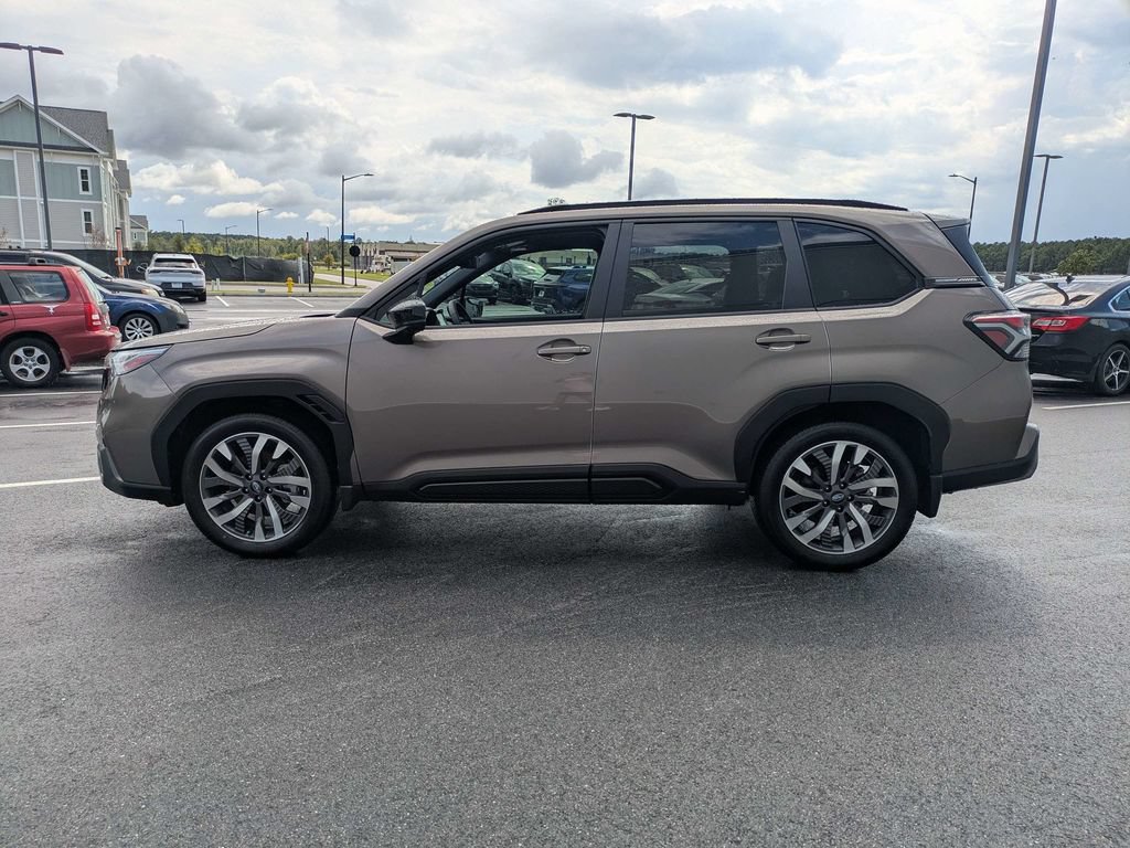 Certified 2025 Subaru Forester Touring w/ Popular Package - Touring AWD/4WD image 7