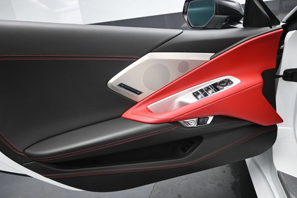 Used 2023 Chevrolet Corvette Stingray Premium Conv w/ Z51 Performance Package RWD image 24