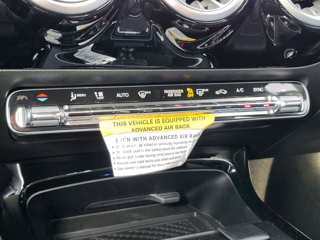 New 2025 Mercedes-Benz CLA 250 4MATIC image 25