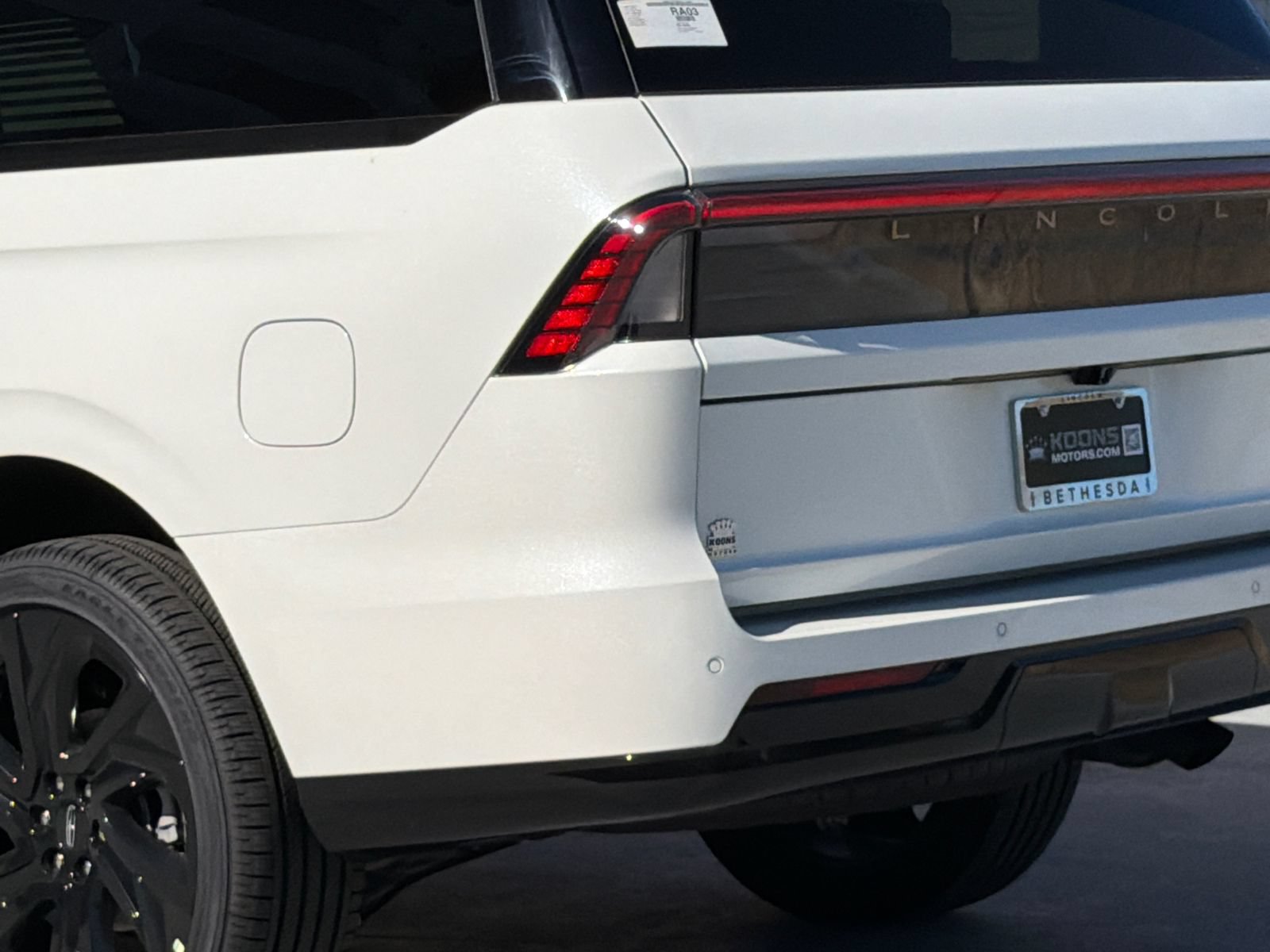 New 2026 Lincoln Navigator Black Label AWD/4WD image 7