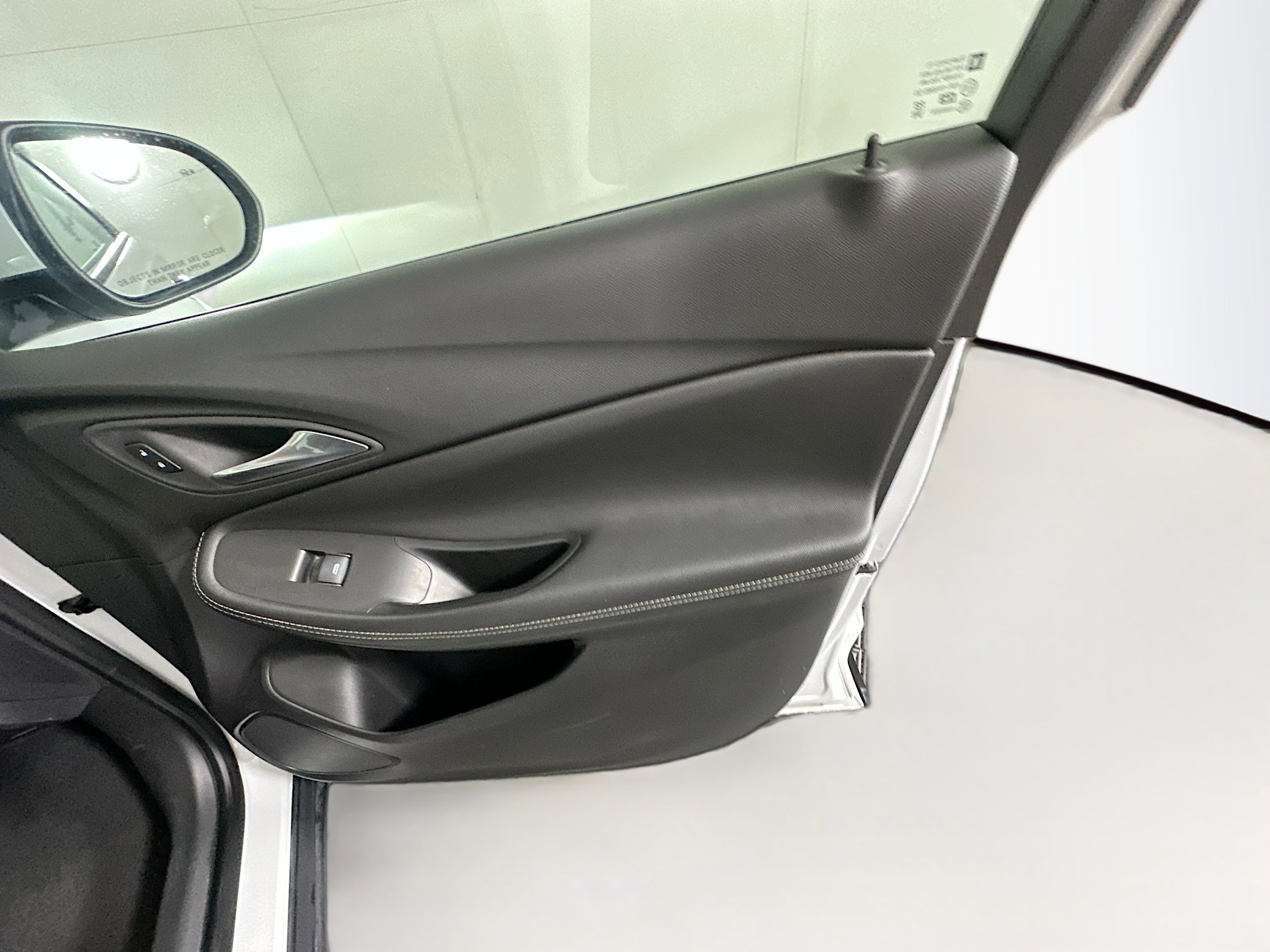 Used 2025 Buick Encore GX Preferred image 30