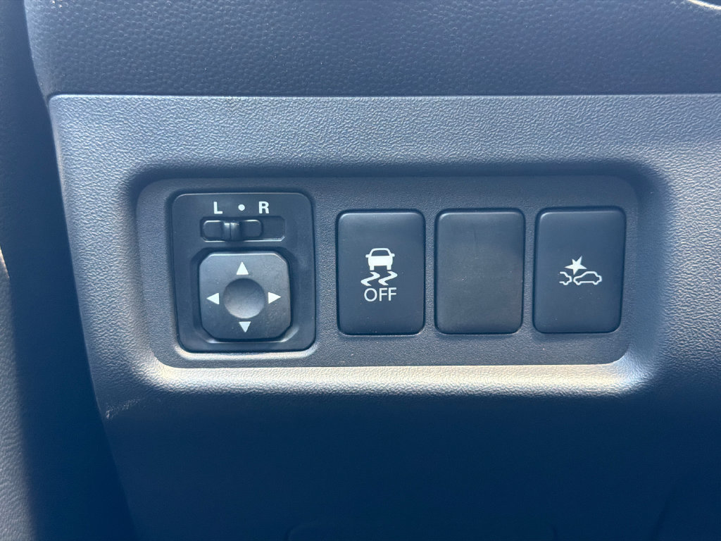 Used 2024 Mitsubishi Mirage ES FWD image 34