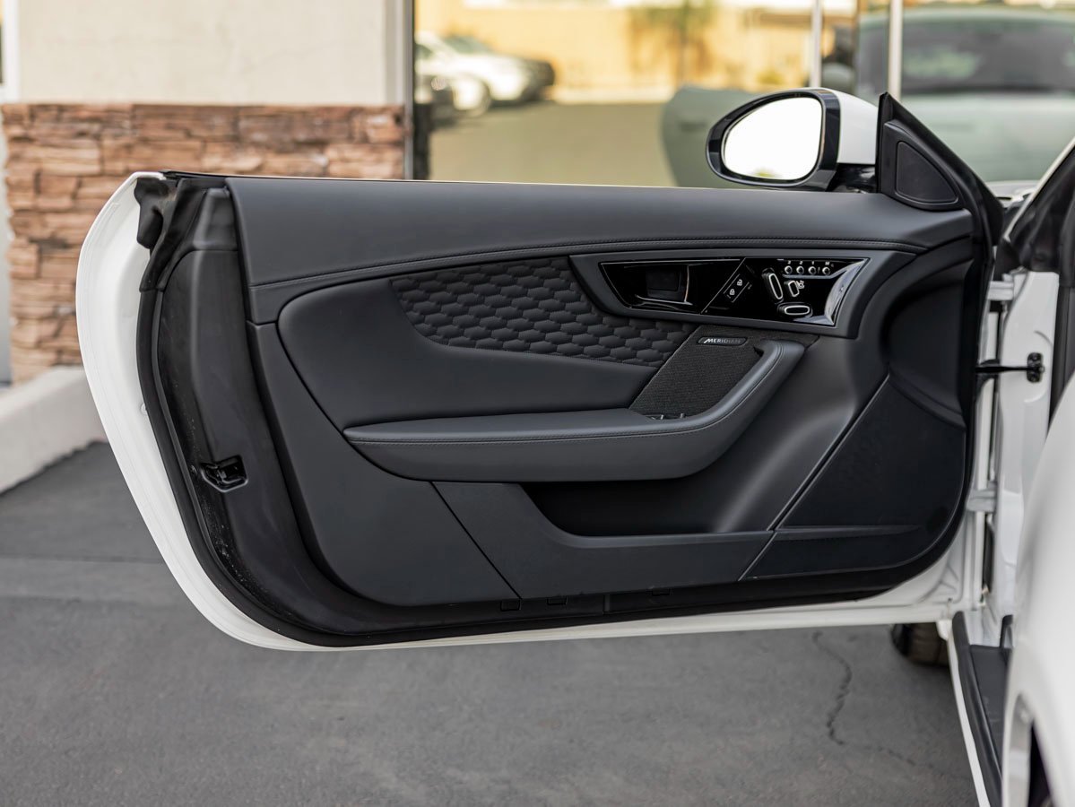 New 2024 Jaguar F-TYPE Coupe AWD image 12