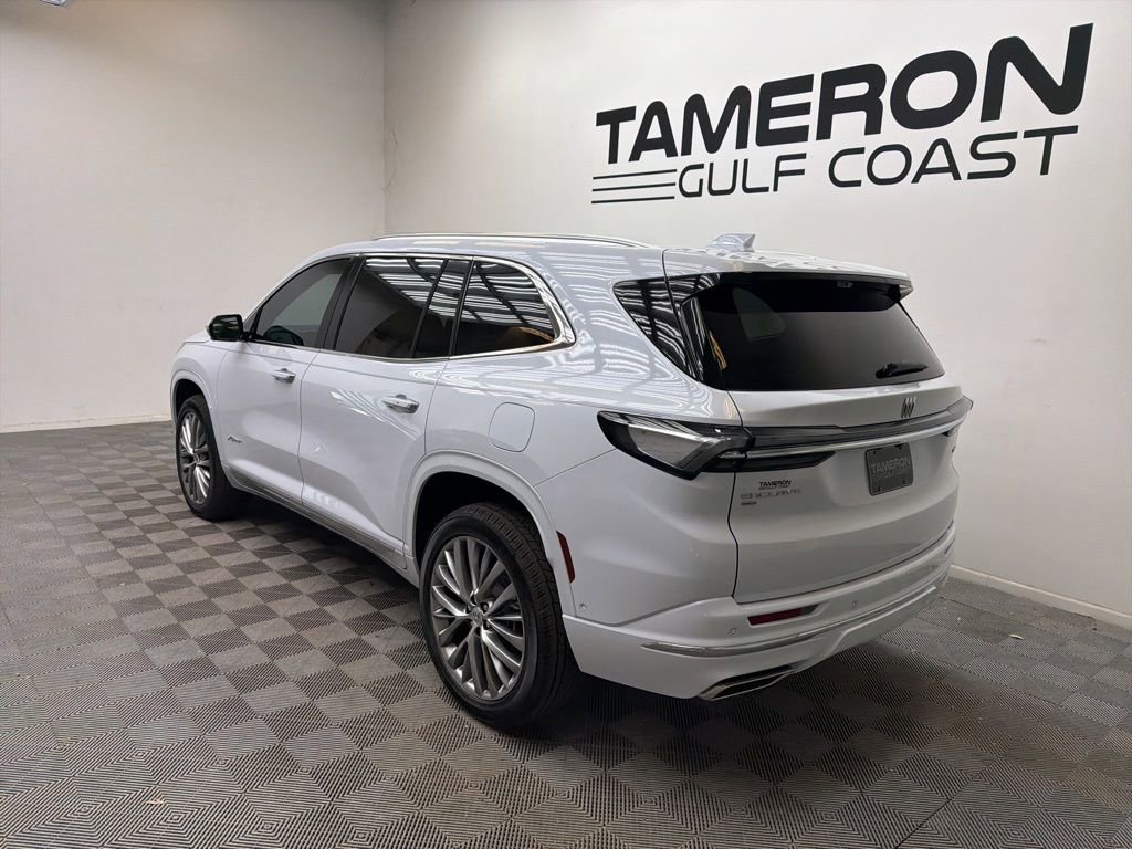 New 2026 Buick Enclave Avenir w/ Super Cruise Package image 3