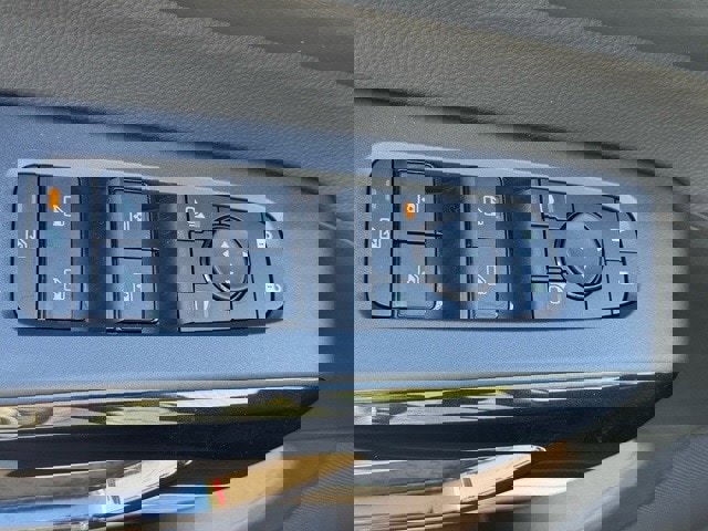 New 2025 Nissan Pathfinder SV image 15