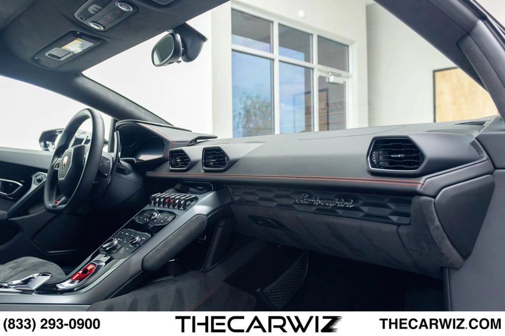 Used 2016 Lamborghini Huracan LP 580-2 RWD image 81
