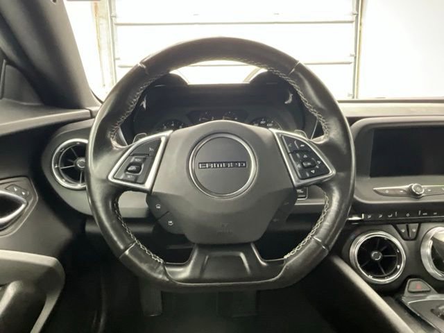 Used 2022 Chevrolet Camaro LT image 8