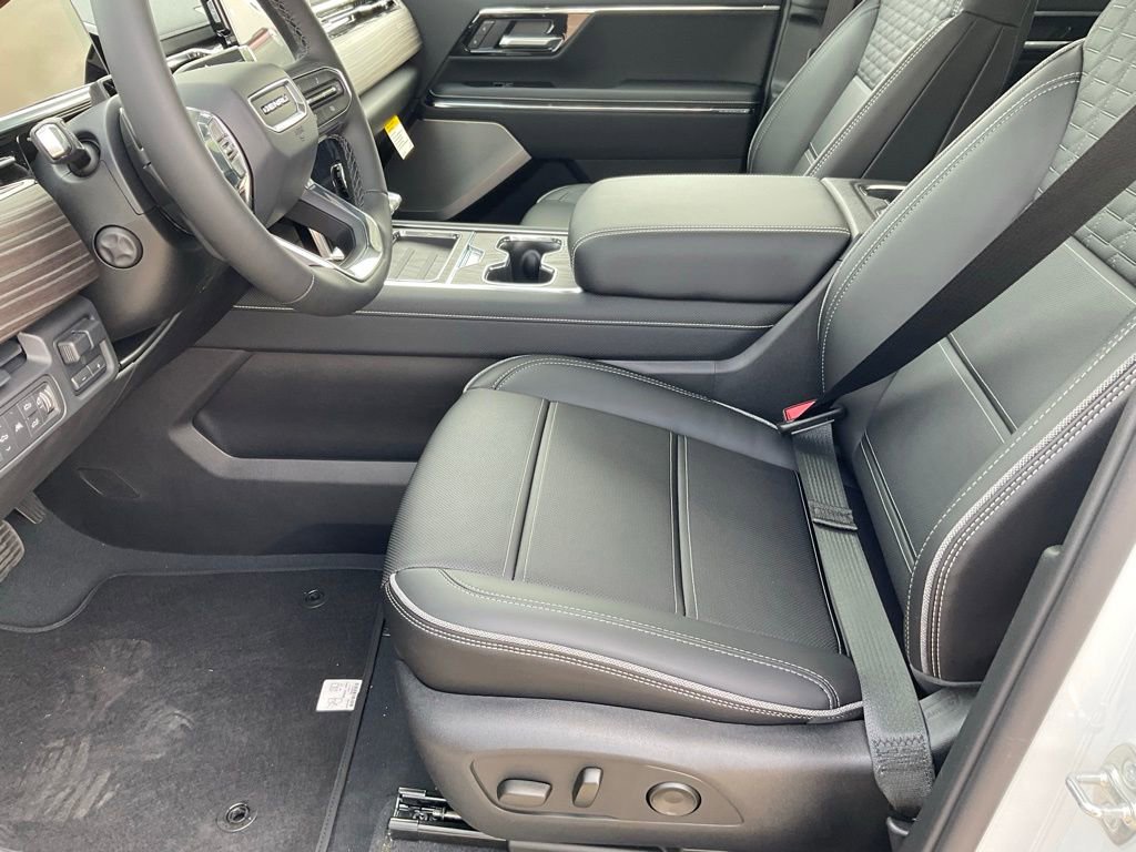 New 2025 GMC Sierra EV Denali image 17