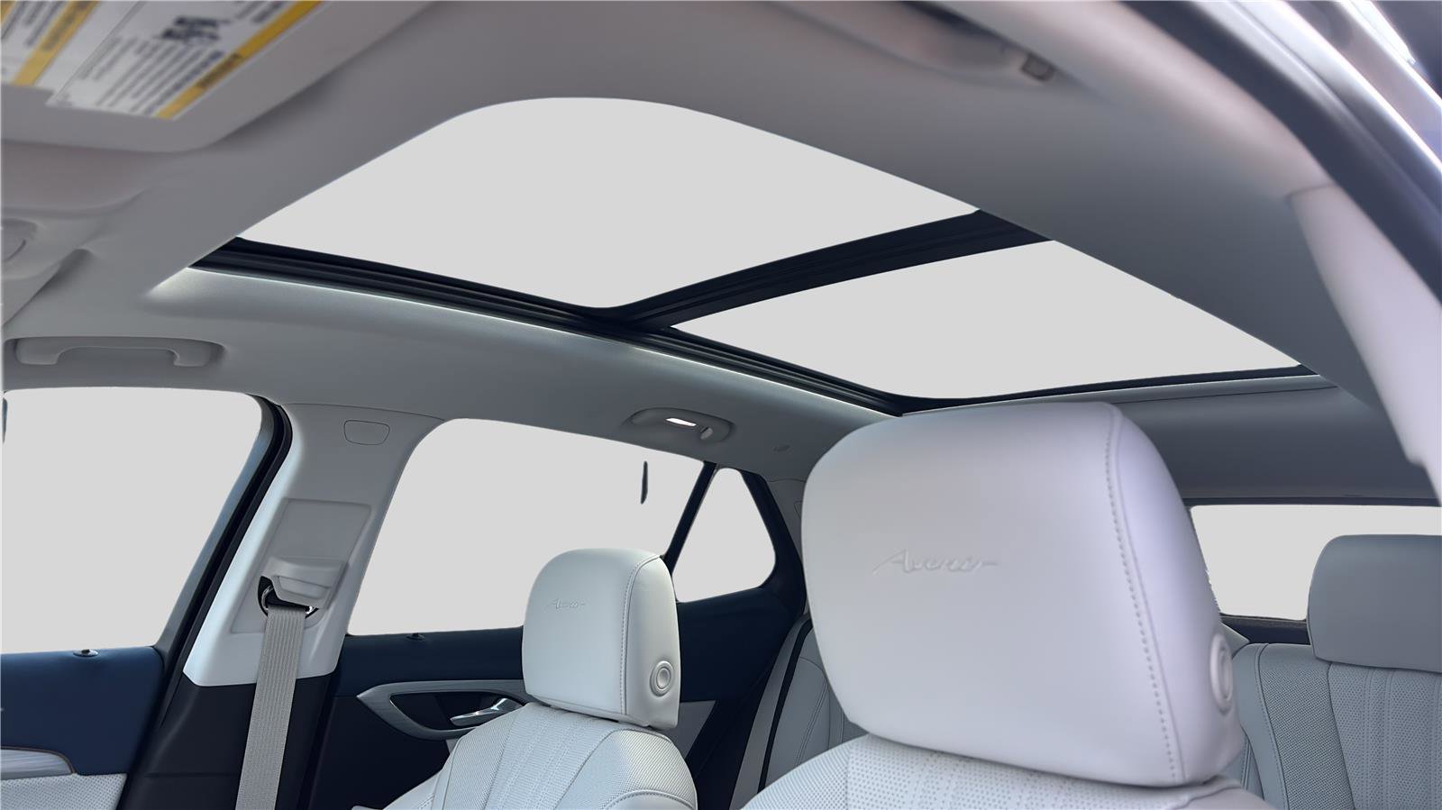 New 2026 Buick Envision Avenir image 18