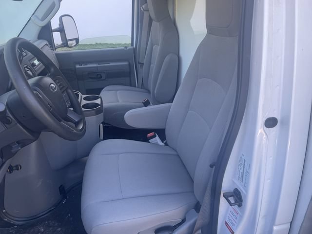 New 2025 Ford E-350 and Econoline 350 Super Duty w/ Power Equipment Group RWD image 5