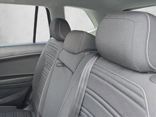 Used 2022 Volkswagen Tiguan S image 17
