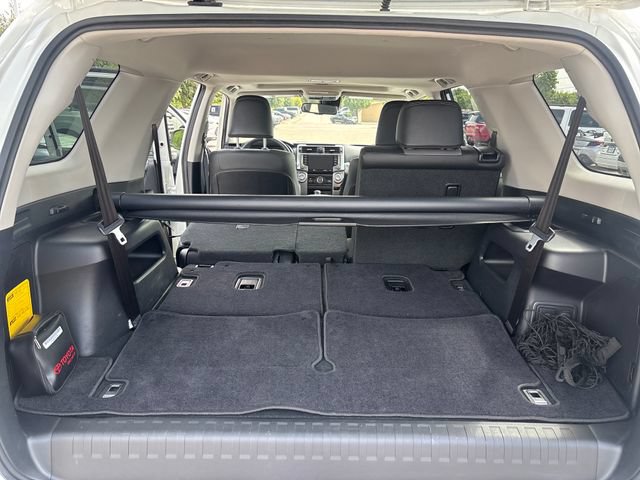 Used 2021 Toyota 4Runner SR5 Premium w/ Moonroof Package RWD image 15