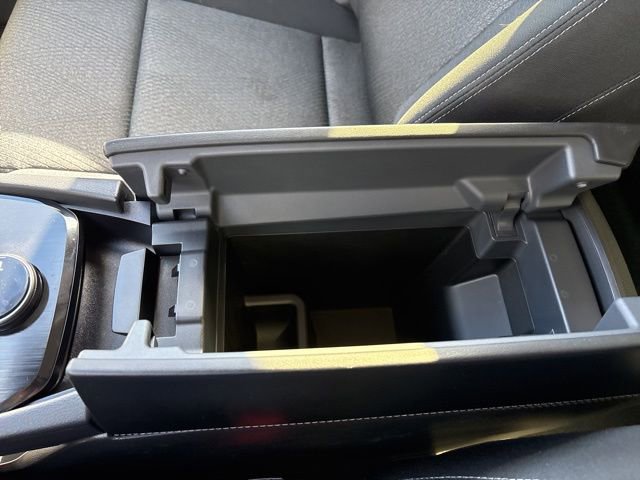 Used 2024 Nissan Rogue SV image 35