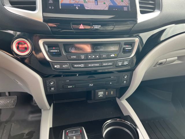 Used 2018 Honda Pilot Elite image 20