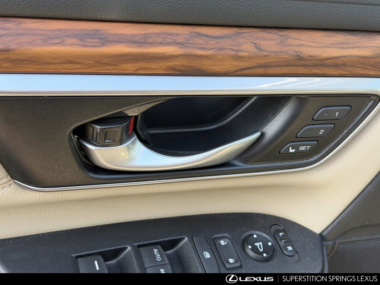 Used 2018 Honda CR-V Touring image 8