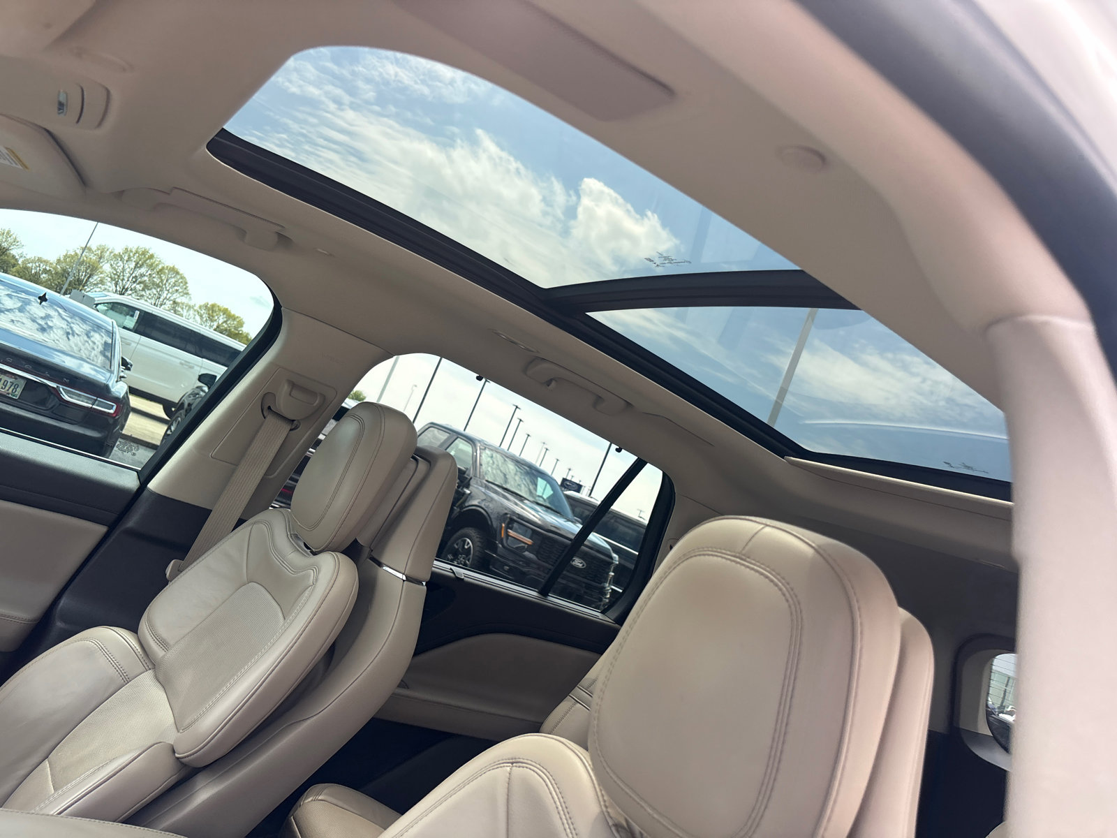 Used 2020 Lincoln Aviator Reserve w/ Equipment Group 202A AWD/4WD image 24