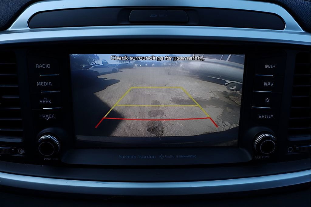 Used 2019 Kia Sorento EX w/ EX Touring Package image 31