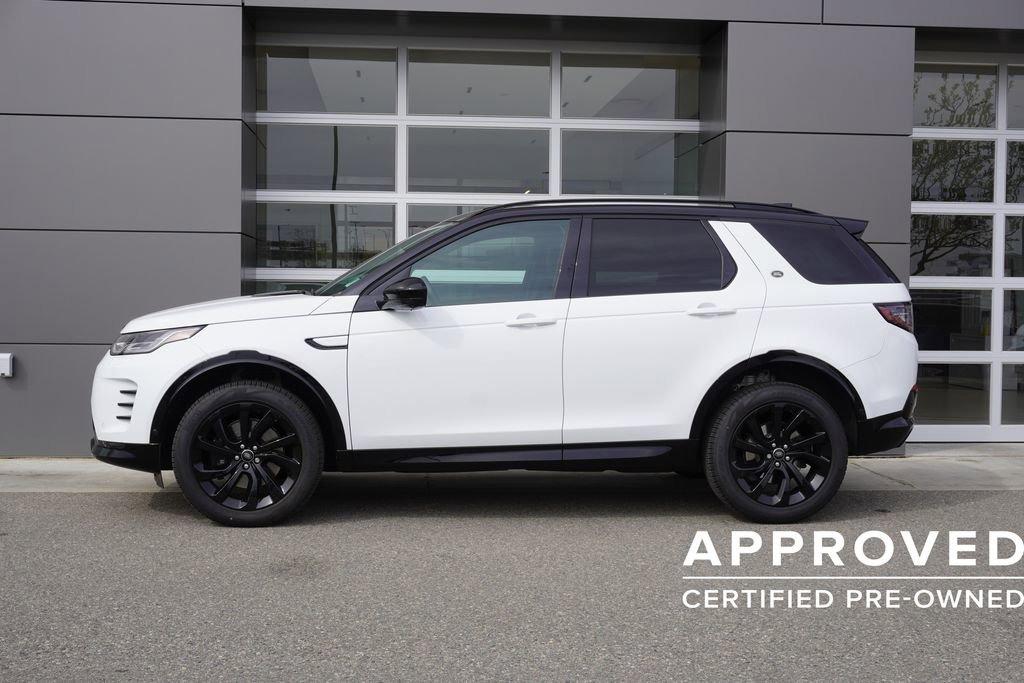 Used 2025 Land Rover Discovery Sport Dynamic SE image 8
