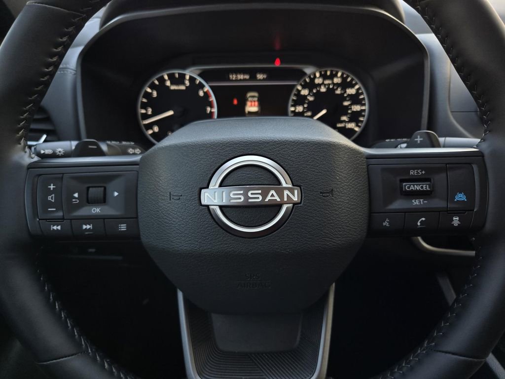 Used 2025 Nissan Rogue SV image 25