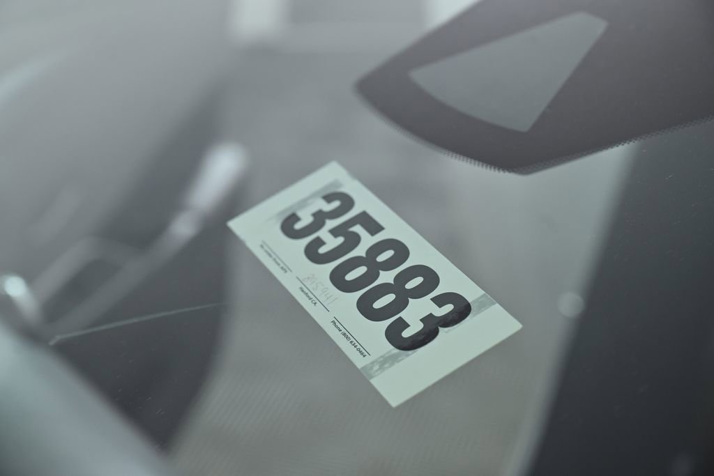 New 2025 Nissan Versa SR w/ Trunk Package image 26