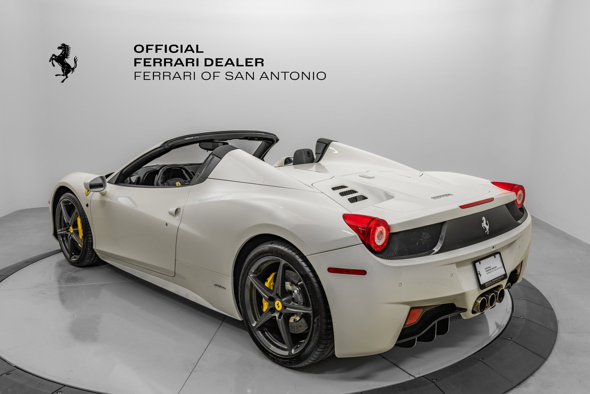 Certified 2014 Ferrari 458 Spider image 2