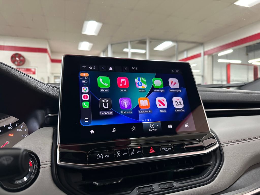 Certified 2024 Jeep Compass Limited AWD/4WD image 25