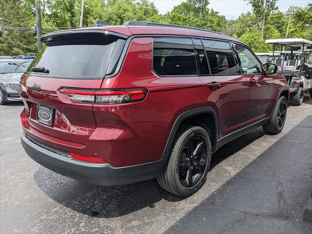 Used 2023 Jeep Grand Cherokee L Laredo AWD/4WD image 5