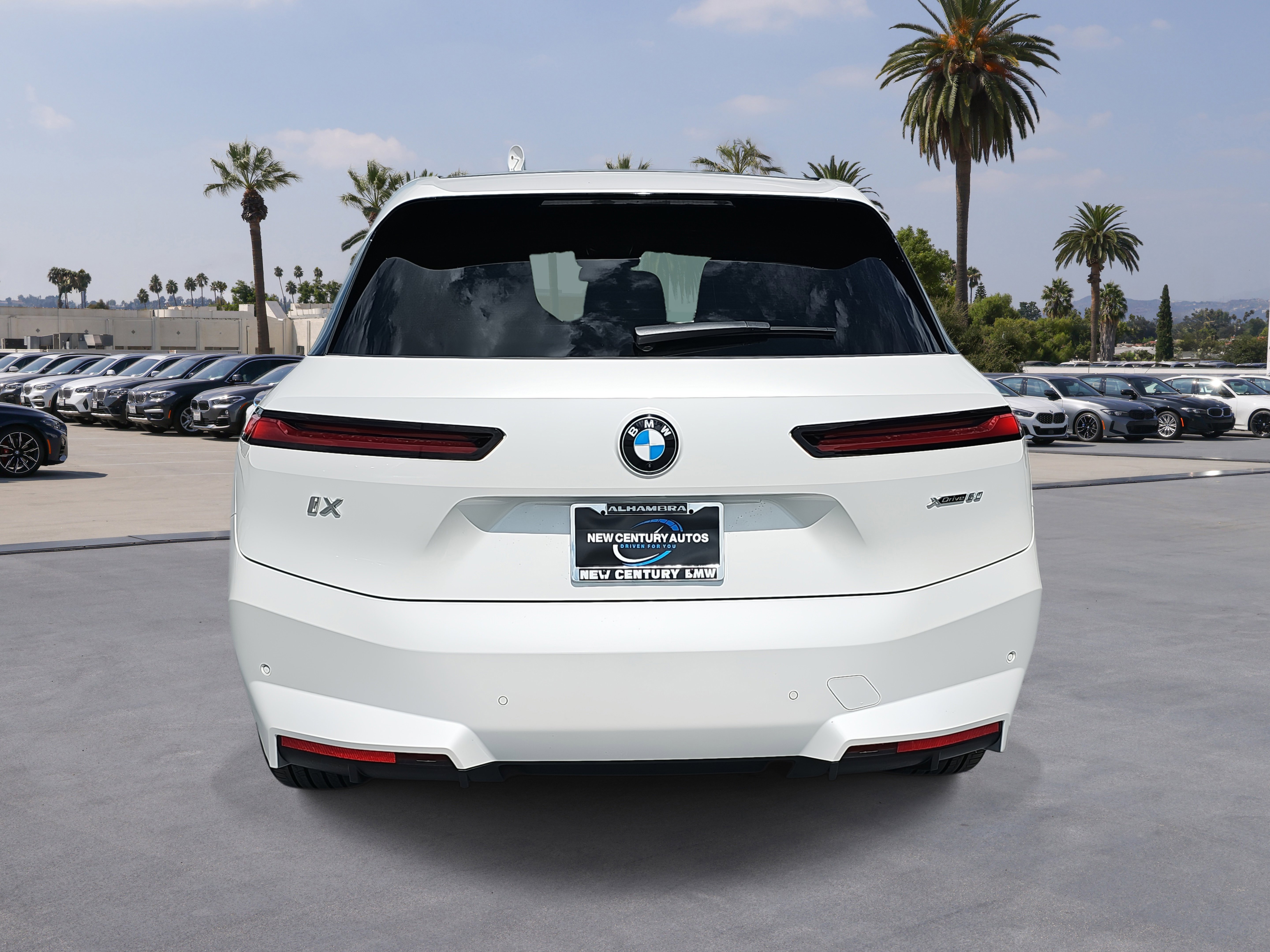 New 2026 BMW iX xDrive60 w/ Premium Package image 6