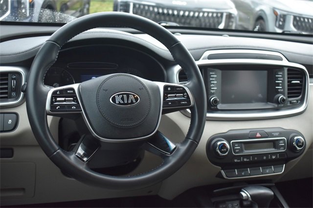Used 2020 Kia Sorento LX w/ LX I4 Convenience Package image 18
