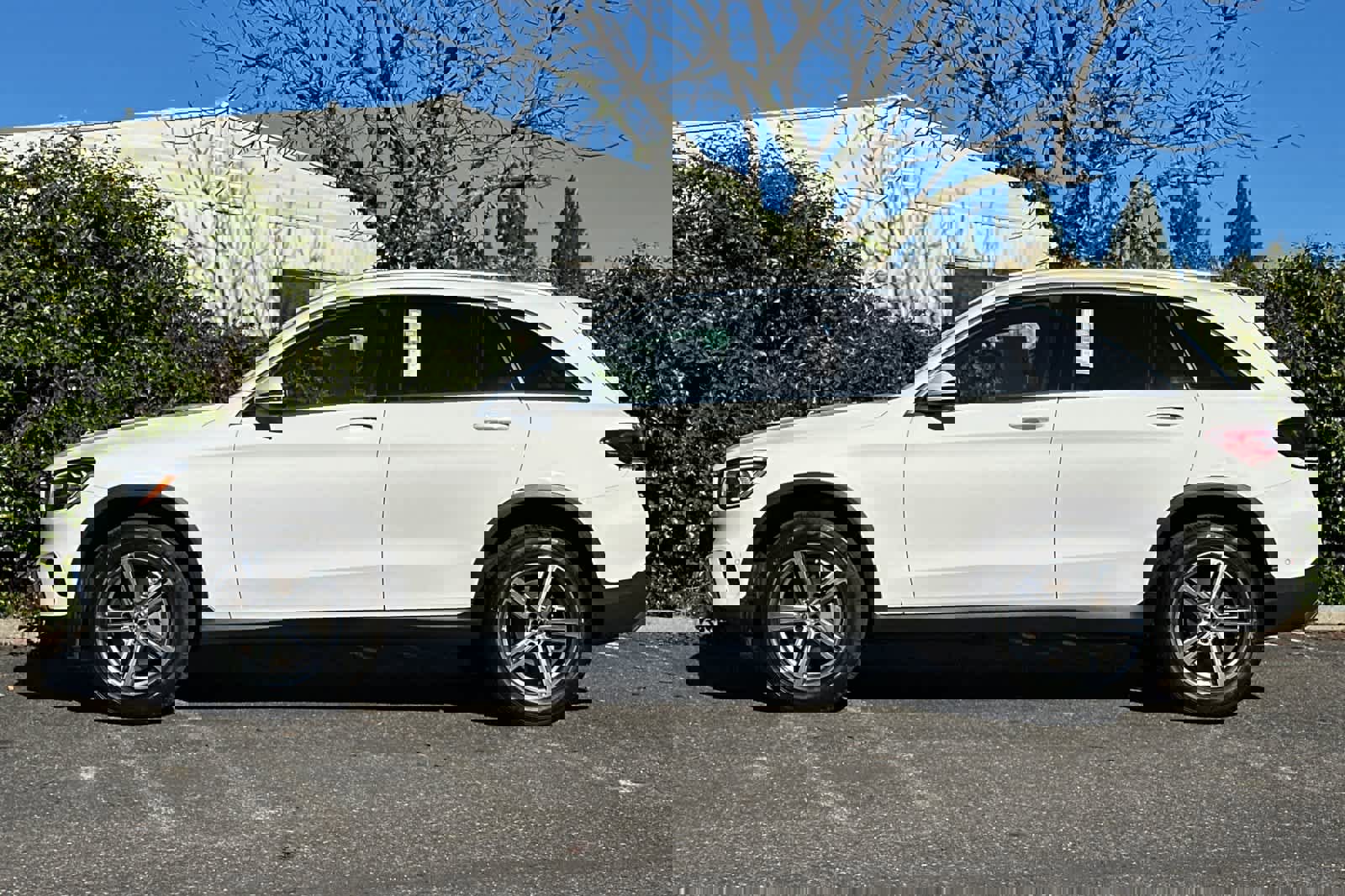 Certified 2022 Mercedes-Benz GLC 300 4MATIC image 6