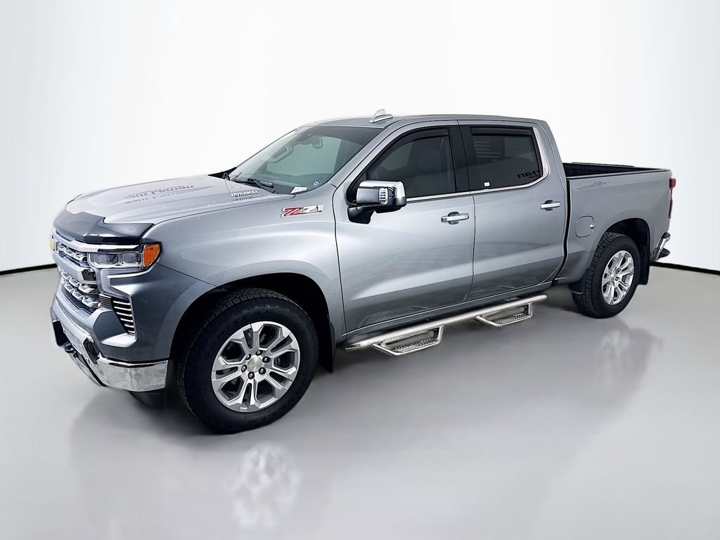 Used 2023 Chevrolet Silverado 1500 LTZ image 3