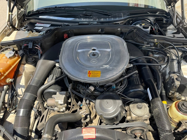 Used 1988 Mercedes-Benz 560 SEL image 19