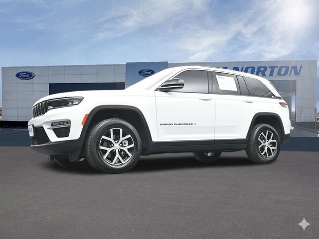 Used 2024 Jeep Grand Cherokee Limited w/ Trailer Tow Package AWD/4WD image 58