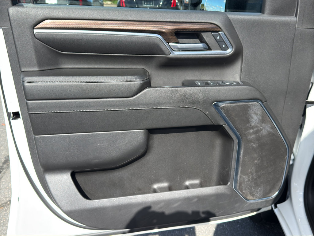 Used 2024 Chevrolet Silverado 2500 LT image 11