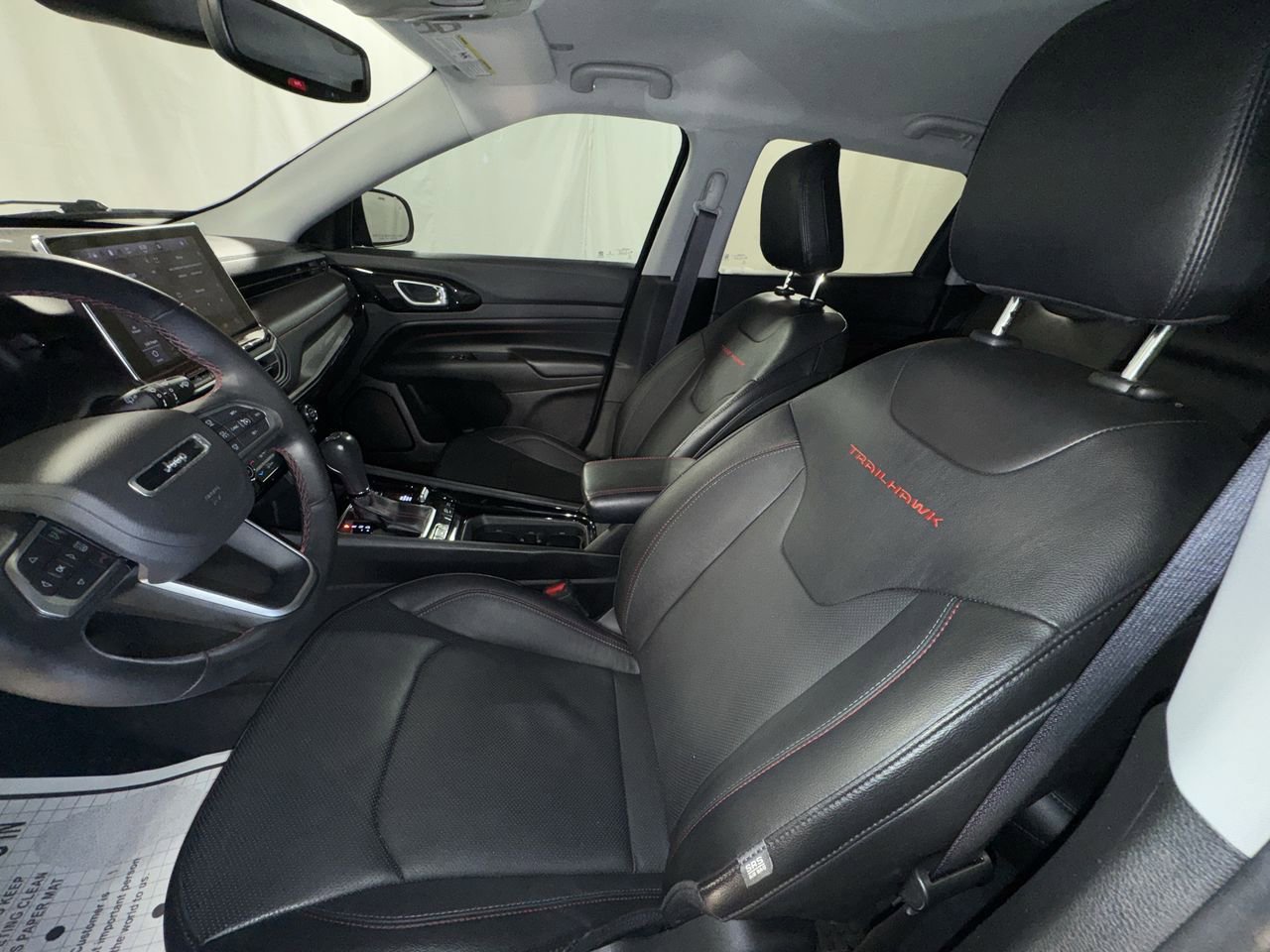 Used 2022 Jeep Compass Trailhawk w/ Trailhawk Elite Group image 17