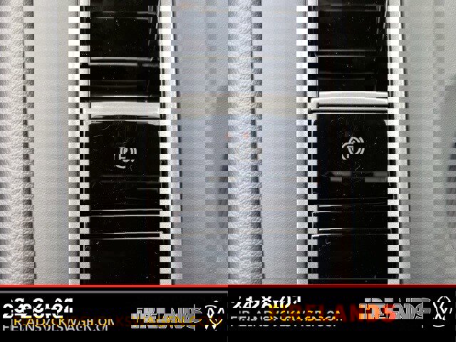 New 2026 Volkswagen Atlas SE image 41