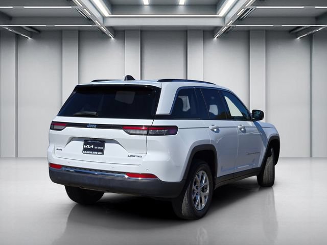 Used 2023 Jeep Grand Cherokee Limited AWD/4WD image 4