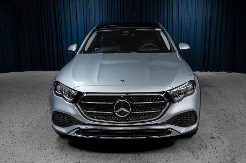 New 2025 Mercedes-Benz E 450 4MATIC All-Terrain Wagon image 2