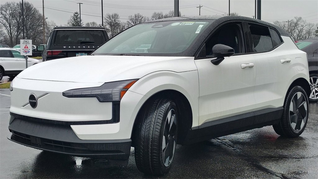 New 2026 Volvo EX30 Plus image 6