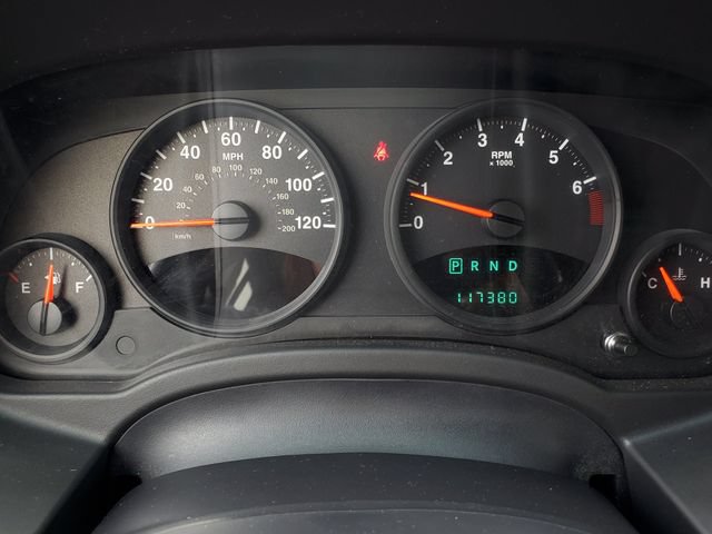 Used 2013 Jeep Compass Latitude FWD image 12