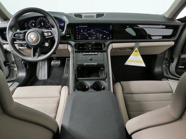New 2026 Porsche Panamera image 18